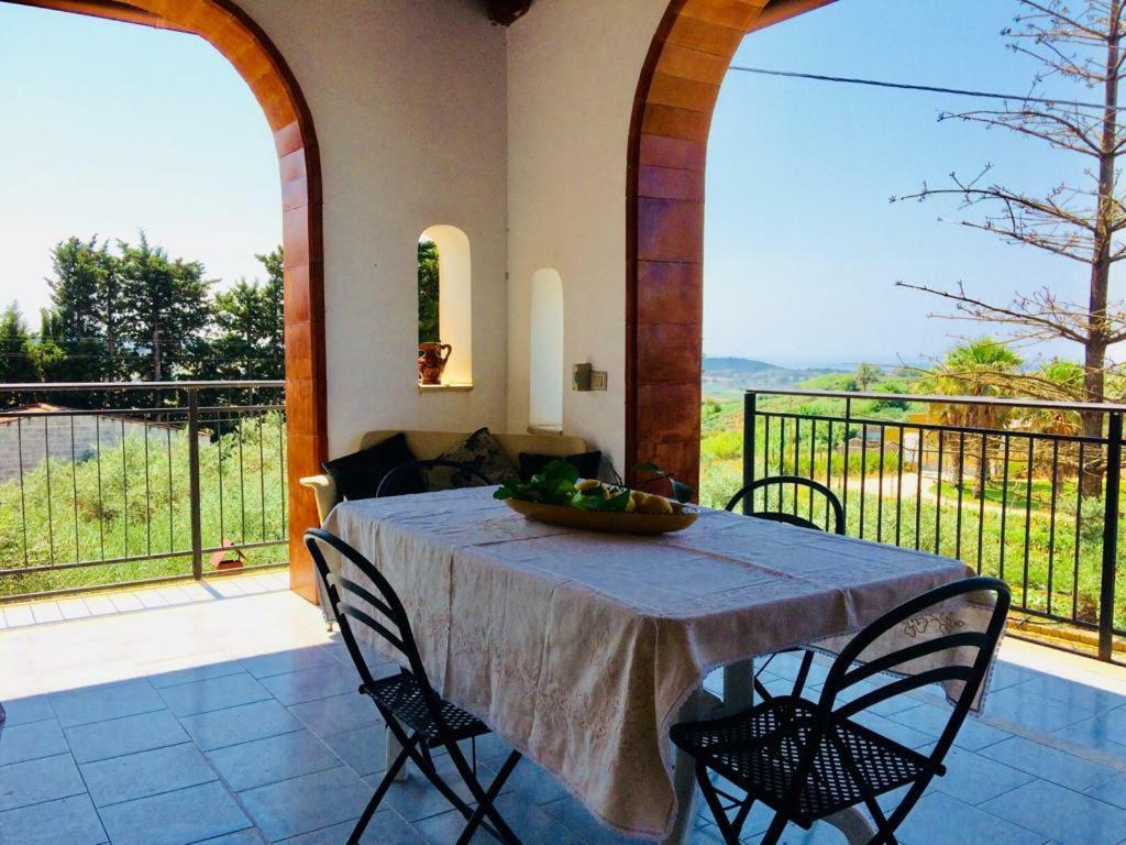 Casa Vacanza Mariaoliva Villa Menfi Exteriör bild