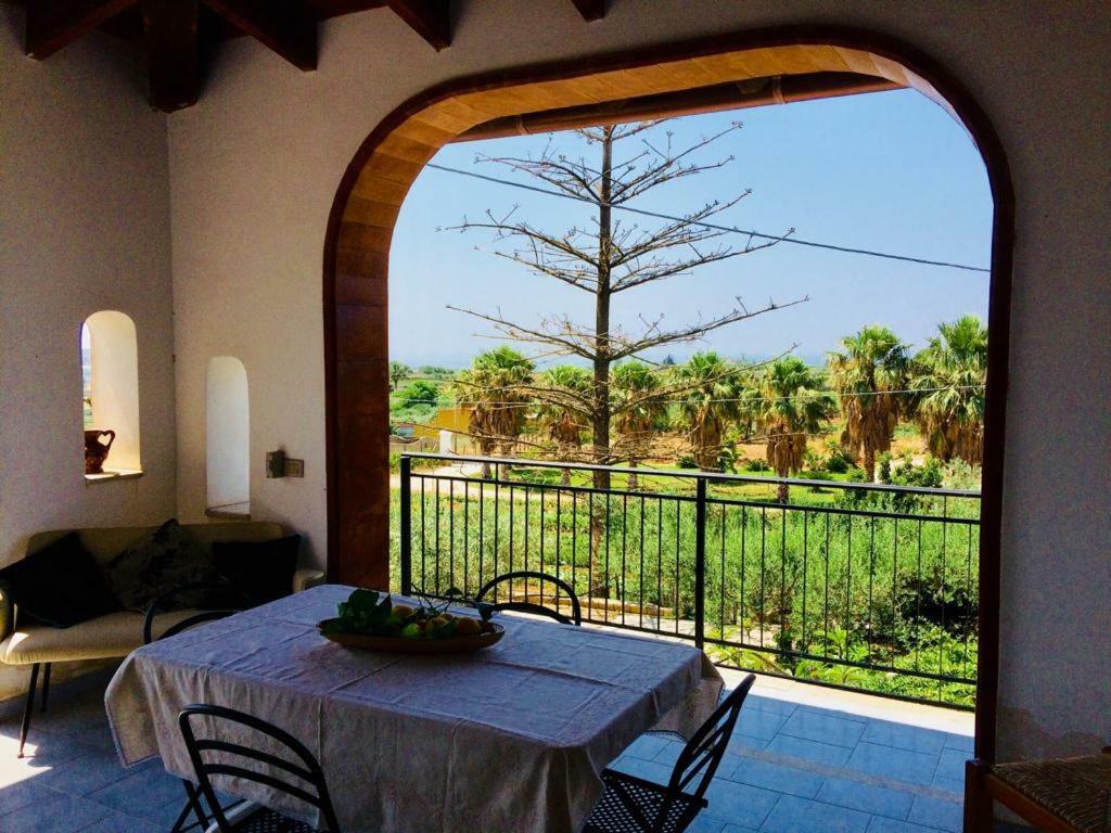 Casa Vacanza Mariaoliva Villa Menfi Exteriör bild